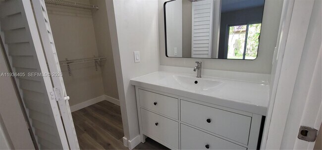 Building Photo - 14835 SW 111th Terrace