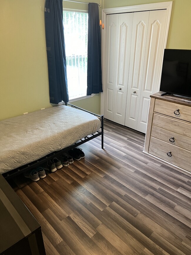 Building Photo - 1207 Chimera Ln