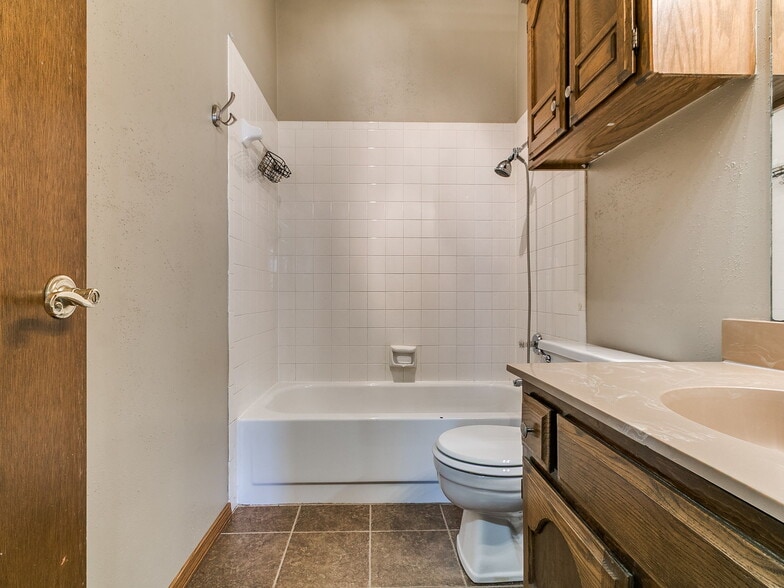 Building Photo - 764 Okie Ridge Rd