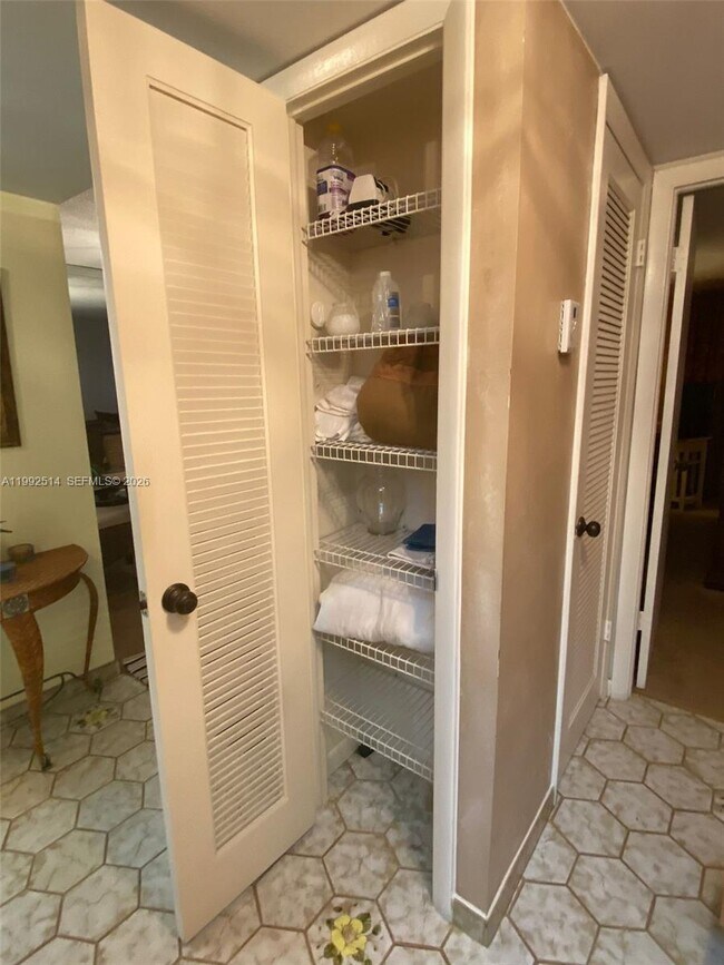 Building Photo - 8135 Sunrise Lakes Blvd