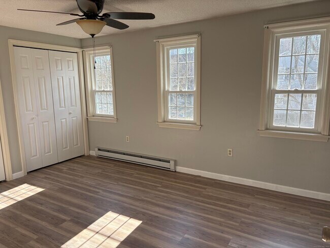 Building Photo - 15 Patriots Square