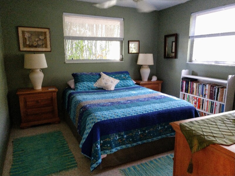 Building Photo - 1620 Manor Rd