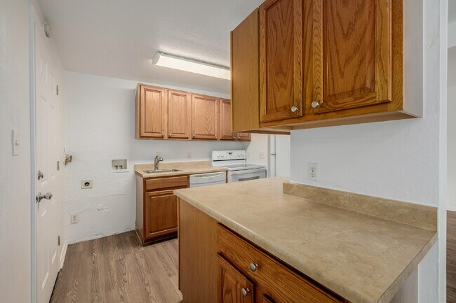 Building Photo - 1116 Dallas St
