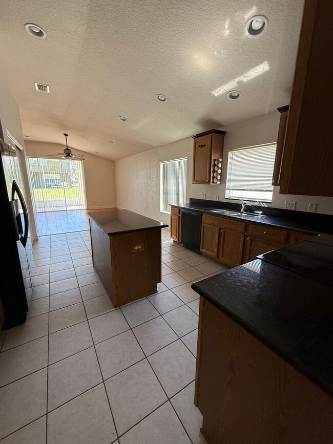 Building Photo - 4095 SW 51st Ct