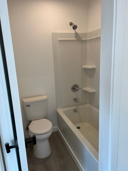 Bathroom - 1027 Sturgus Ave S
