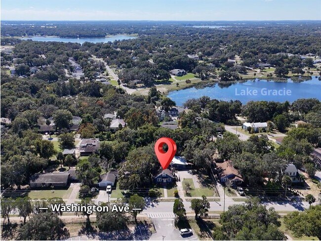 Building Photo - 1016 E Washington Ave