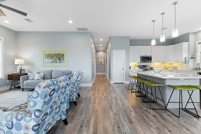 Building Photo - 4111 Isla Del Sol Dr