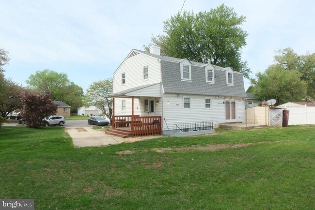 Building Photo - 3 Redgate Ct