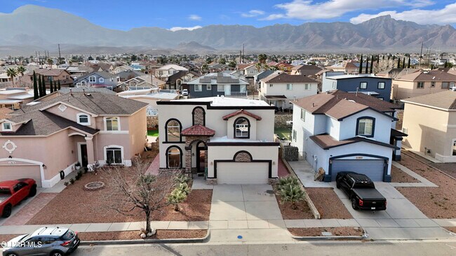 Building Photo - 11017 Bullseye St