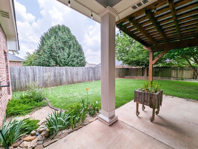 Building Photo - North Bossier Rental