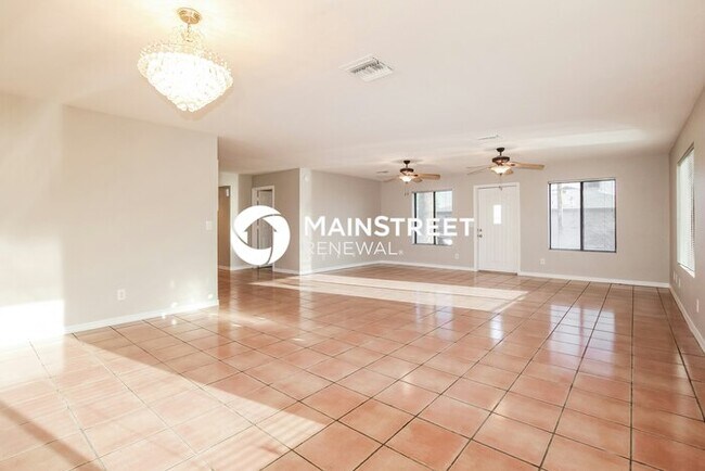 Building Photo - 4 Bedroom Pet-Friendly Home in Peoria, AZ with Main Street Renewal