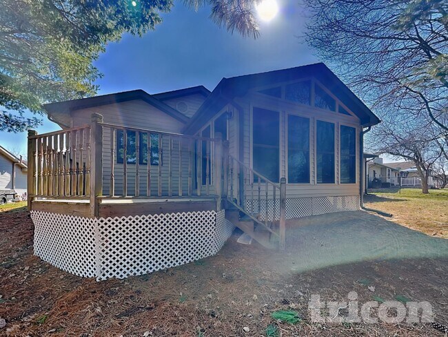 Building Photo - 3014 Silver Fox Dr