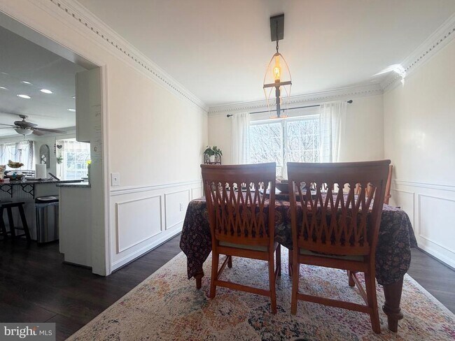 Building Photo - 1703 Aldin Ct