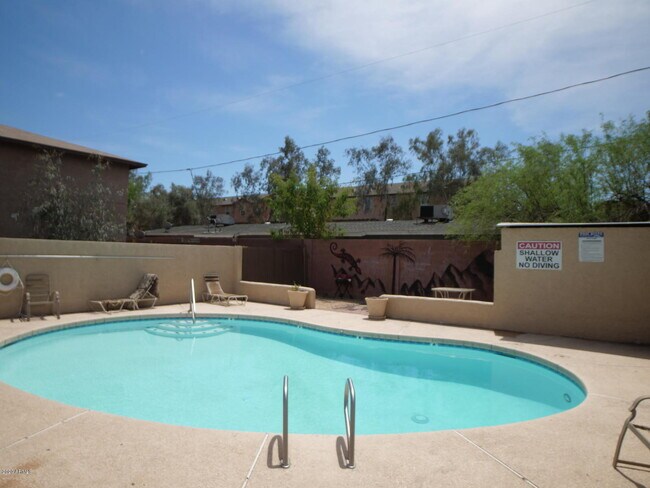 Building Photo - 1234 N 36th St