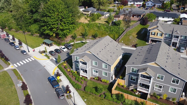 Building Photo - 8414 Gilman Wy