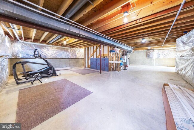Building Photo - 36767 Pelham Ct