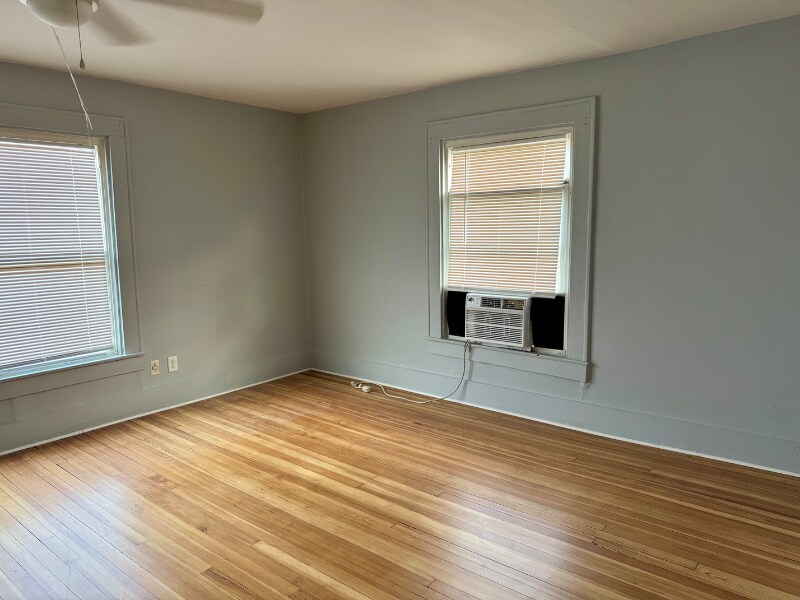 Building Photo - 302 N Colorado Ave