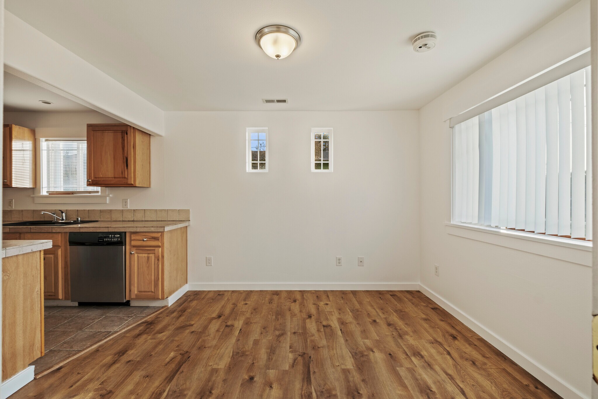 Building Photo - 2506 NE Franklin St