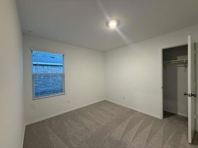 Building Photo - 17704 Sage Thrasher Dr