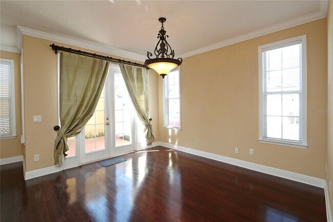 Building Photo - 1278 Miller Ave