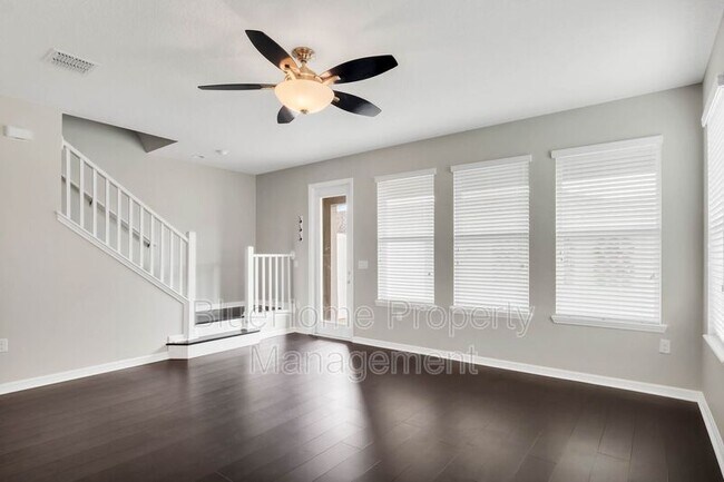 Building Photo - 8171 Red Stopper Ln