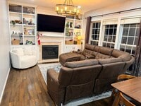 Building Photo - 12384 Brown Fox Way