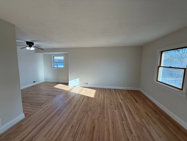 Building Photo - 274 Wilder Ave