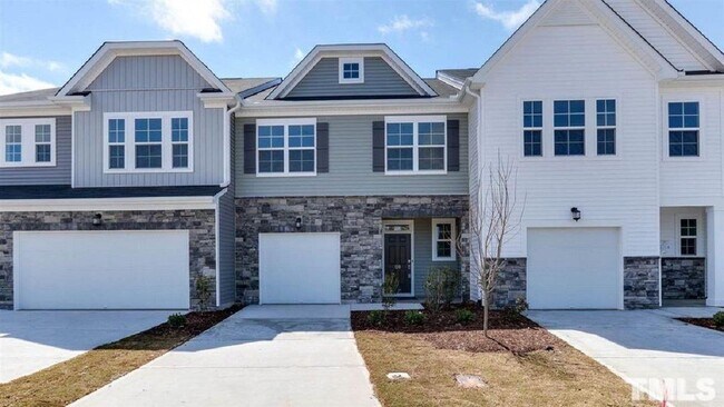 Building Photo - 120 Cambria Ln