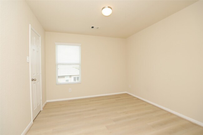 Building Photo - 15011 Calico Heights Ln