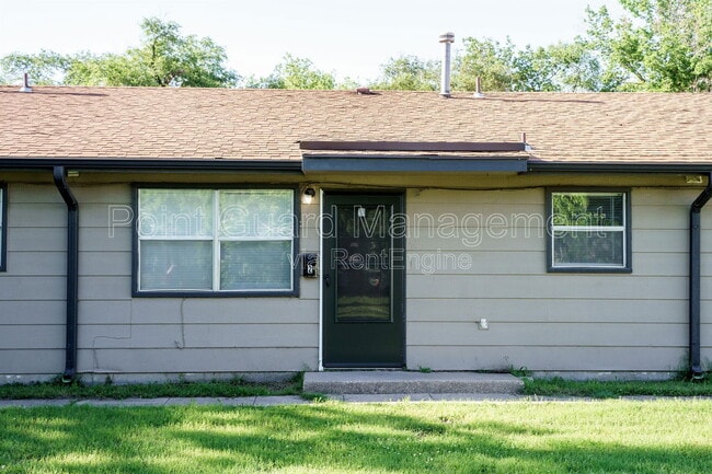 Building Photo - 1826 S Laura St