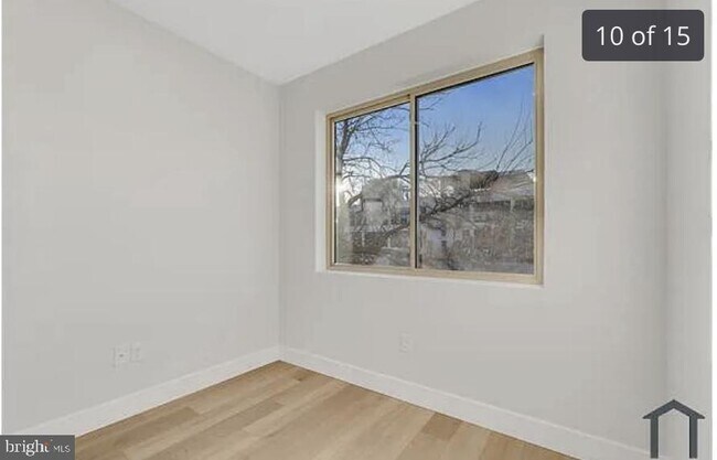Building Photo - 3260 N 13th St