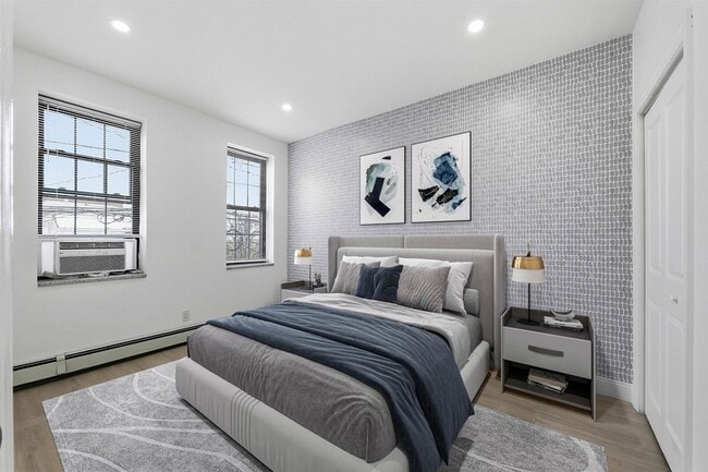 Building Photo - 803 West St