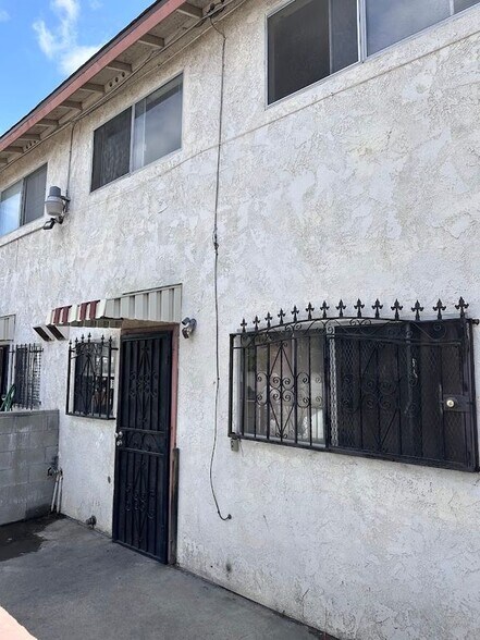 Building Photo - 2020 W 23rd St