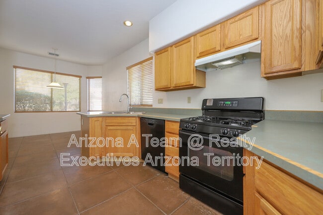 Building Photo - 3760 N Bay Horse Loop