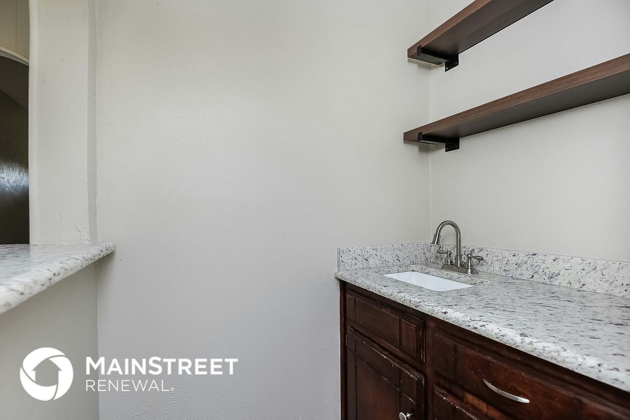 Building Photo - 8805 Main St