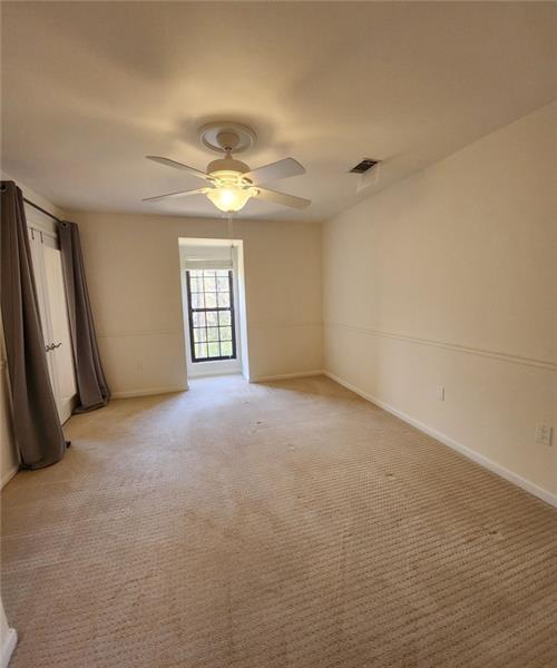 Building Photo - 23311 Plantation Dr NE