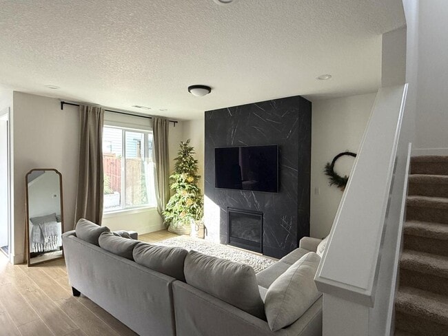 Building Photo - 825 NW 175th Wy