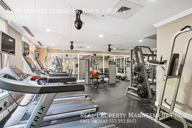 Building Photo - 4490 Market Commons Dr