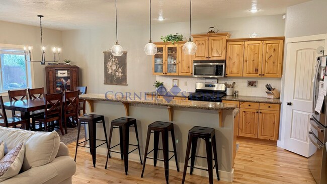 Building Photo - Stunning Home In Desired Woodbridge Subdivision!