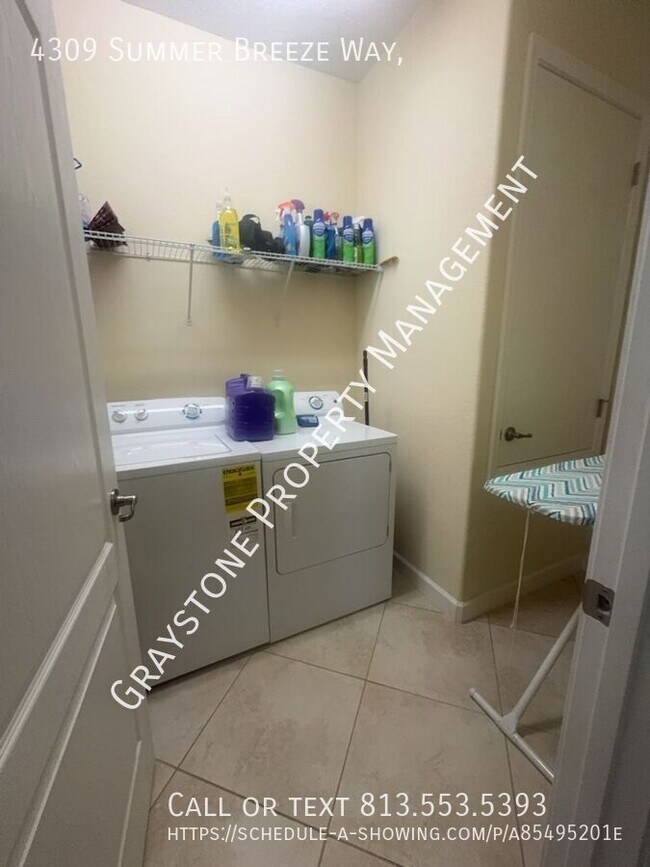 Building Photo - 4309 Summer Breeze Way
