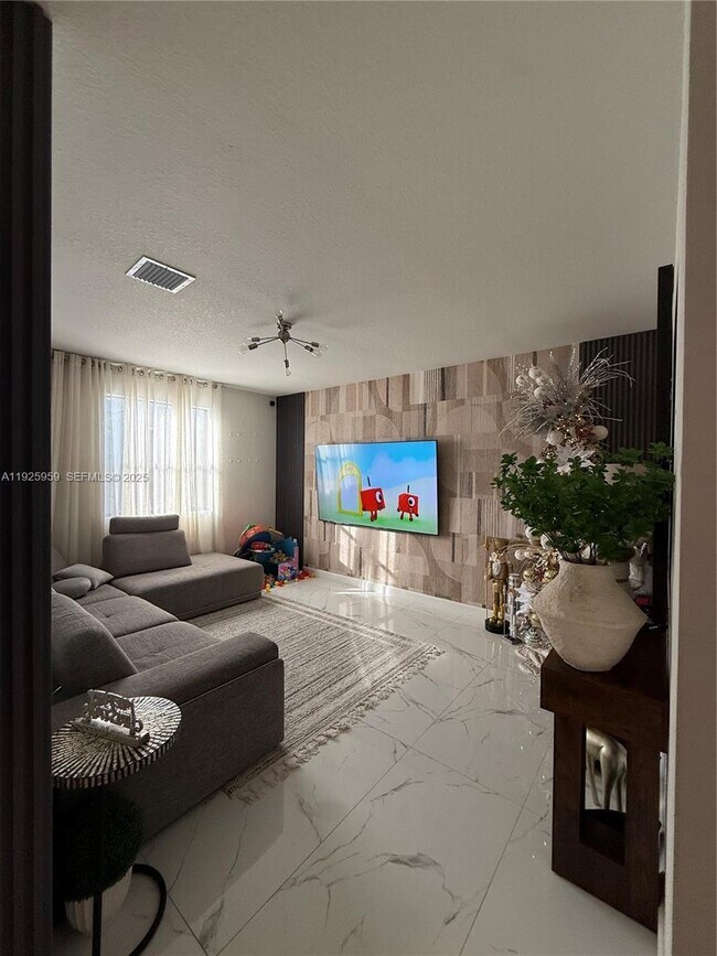 Building Photo - 22632 SW 131st Ave