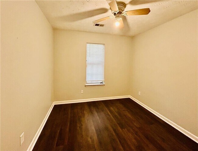 Building Photo - 4058 Heritage Valley Ct