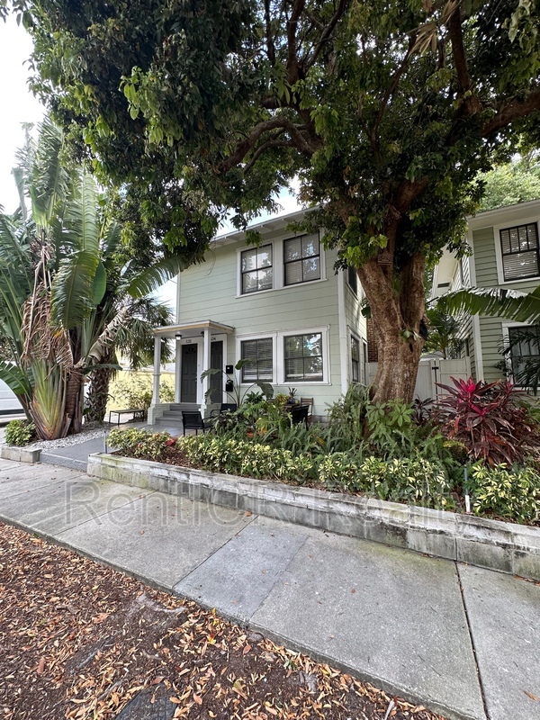 Primary Photo - 532 11th Ave N