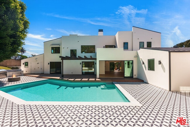 Building Photo - 382 Aderno Way