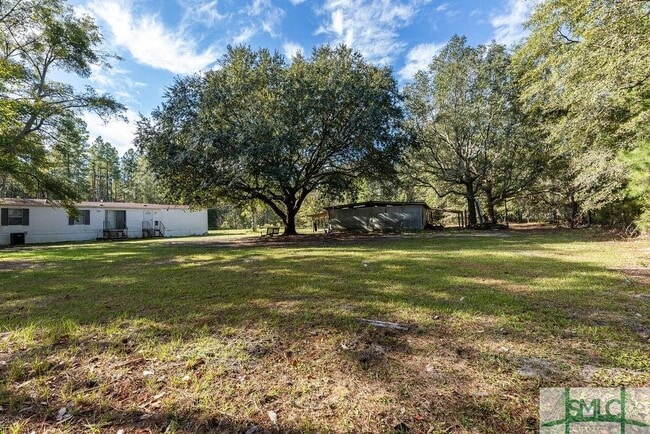 Building Photo - 296 Moore Rd