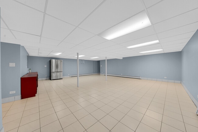 Building Photo - 2226 Shannondale Dr