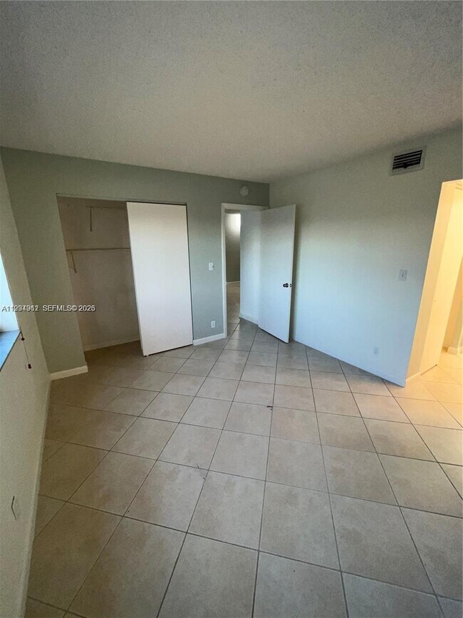 Building Photo - 11453 NW 39th Ct