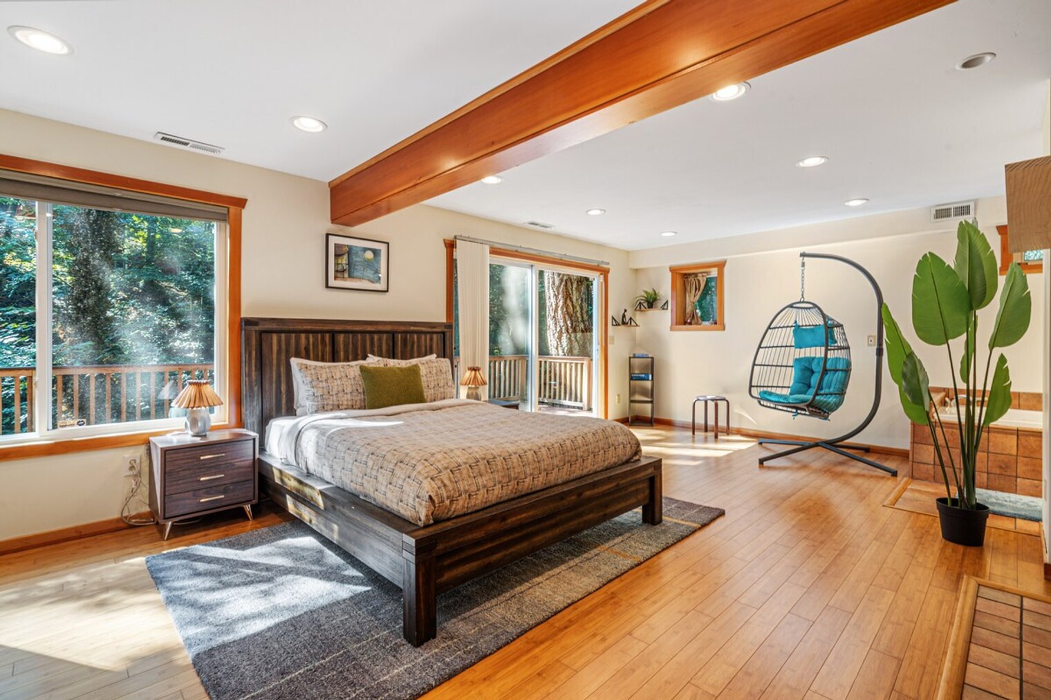 Building Photo - 16441 SE 42nd Pl