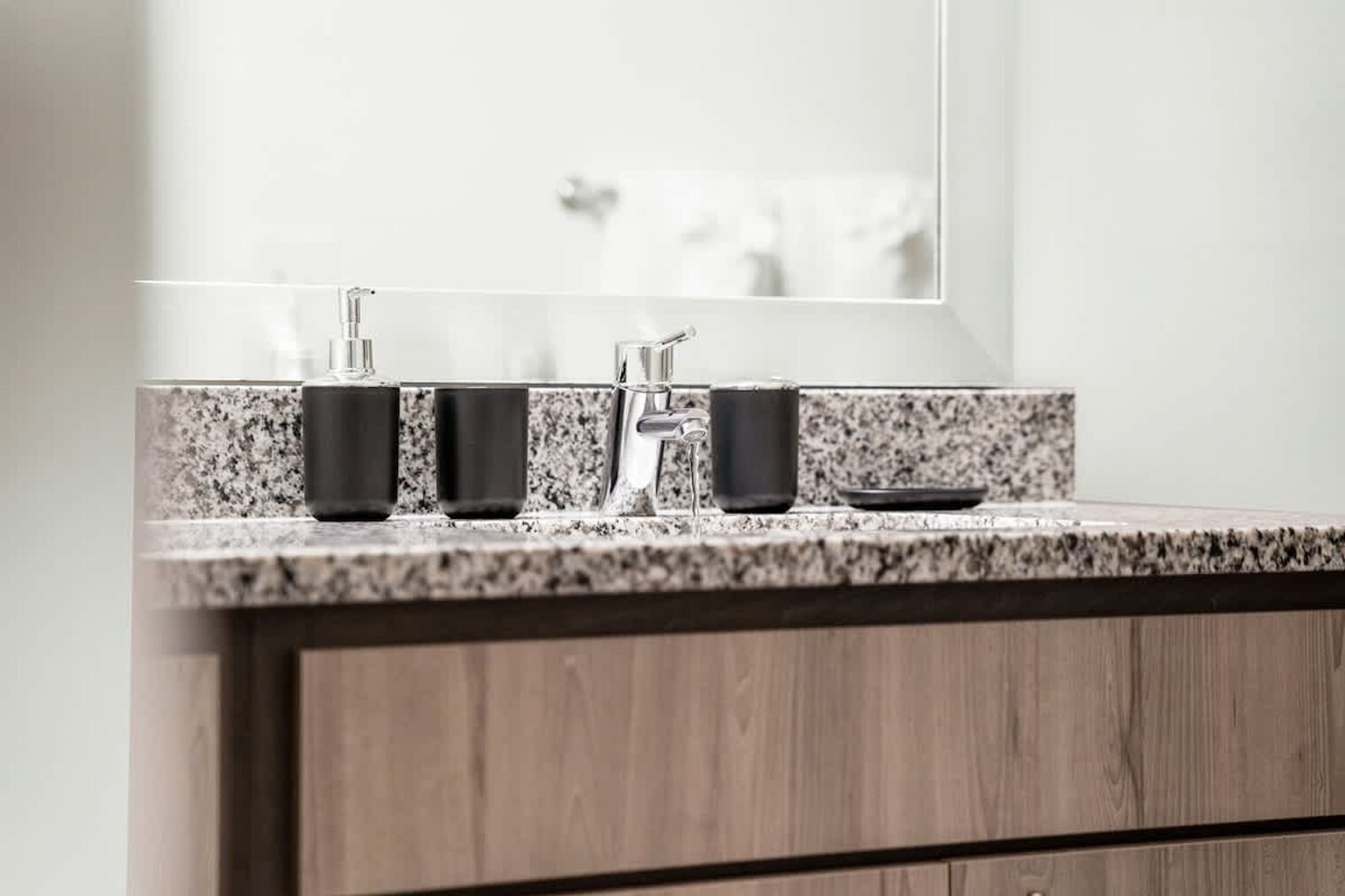 Building Photo - 14541 Star Water Rd