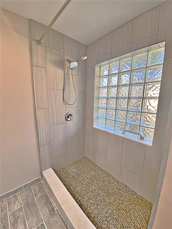 Building Photo - 16834 Rockwell Heights Ln